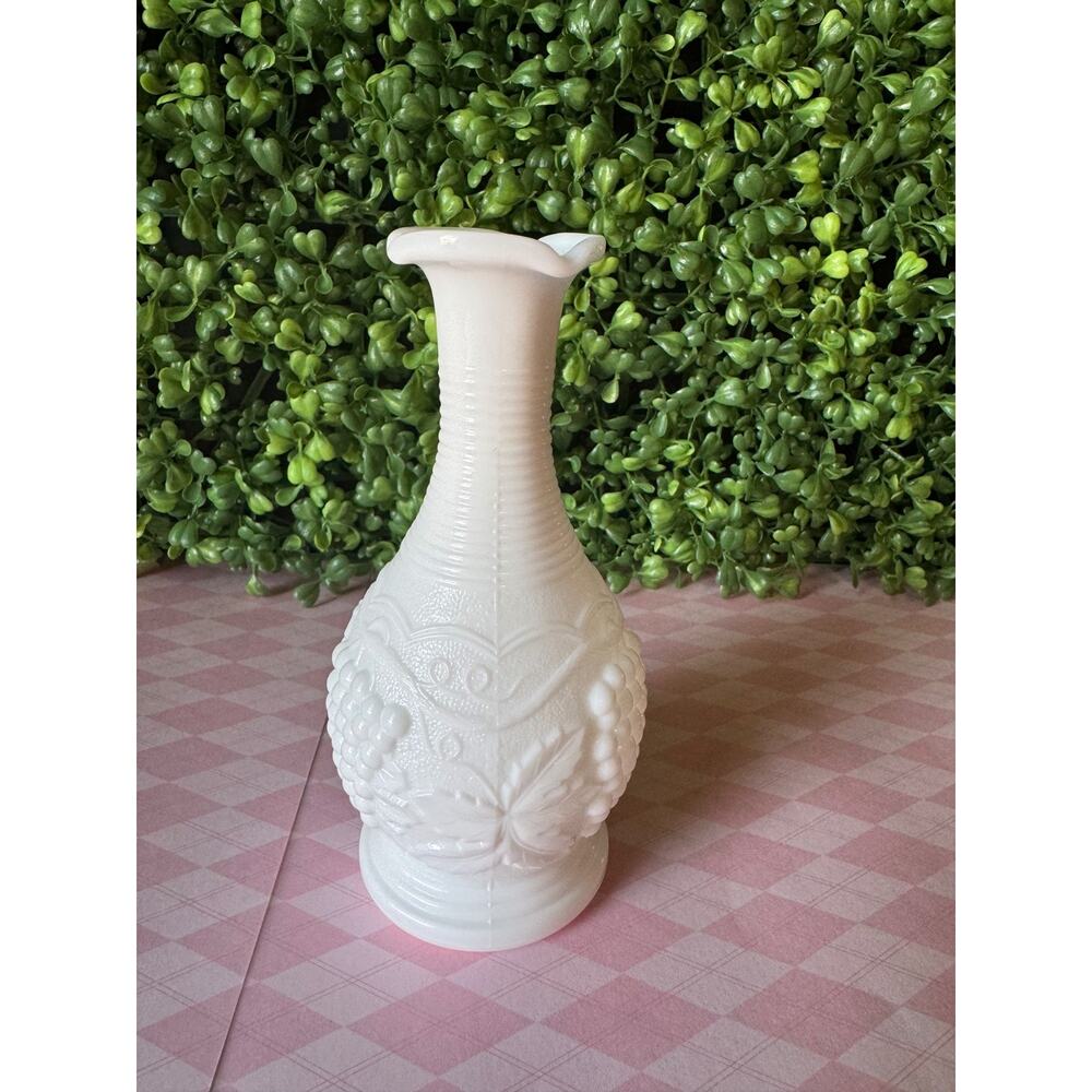 Vintage Imperial Milk Glass Bud Vase Embossed Roses Ruffled Fluted Rim 6"